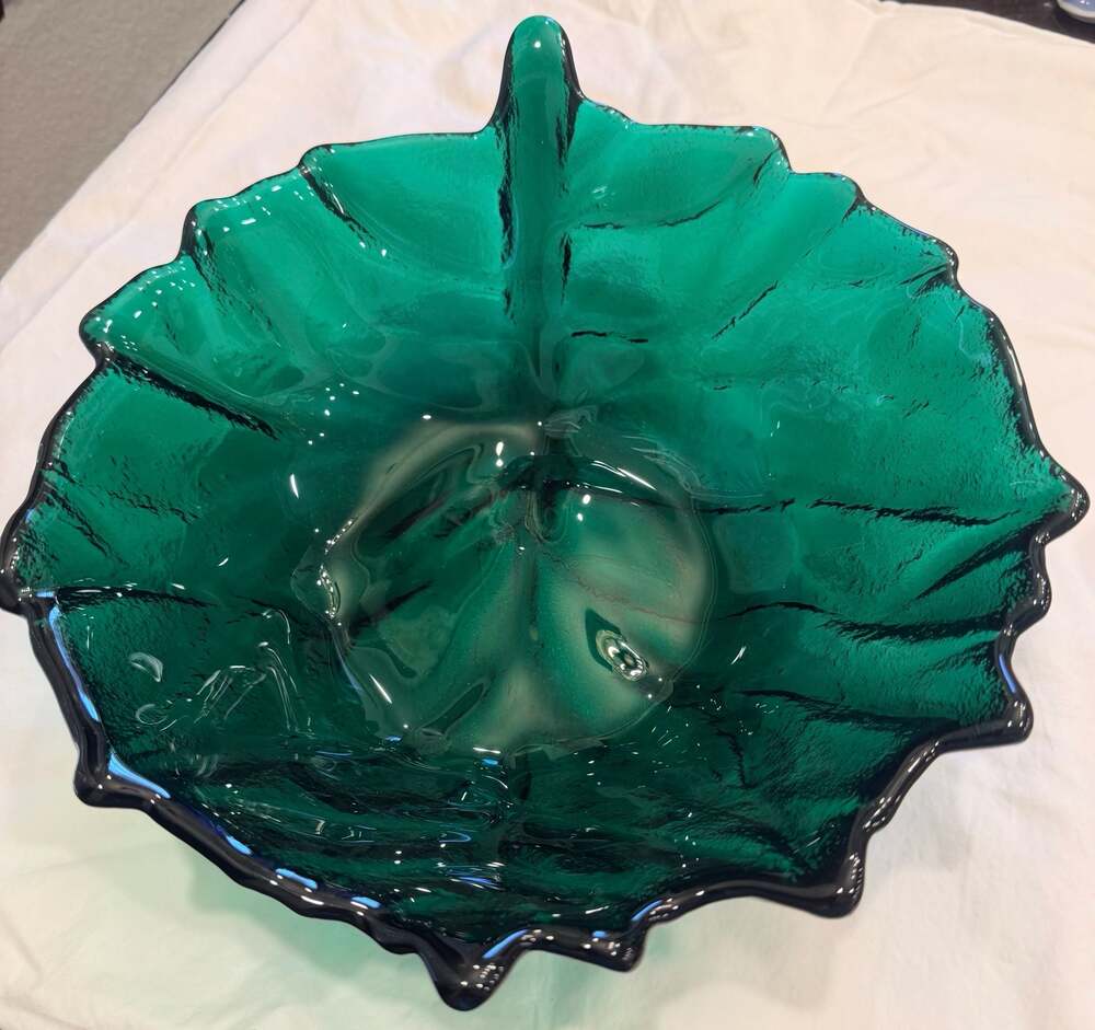 Blenko Vintage Emerald Green Glass Cabbage Leaf Bowl